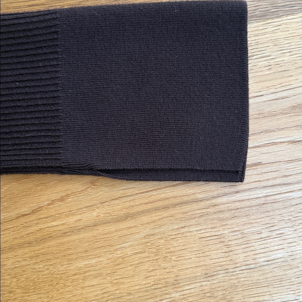 Frame Ribbed Button Down Shirt - Picture 4 of 8